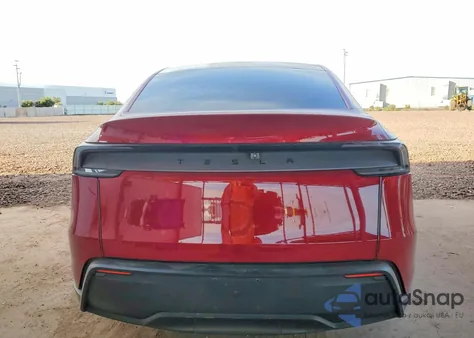 2026 Tesla Model Y from USA, damaged, VIN 7SAYGDED2TF388651